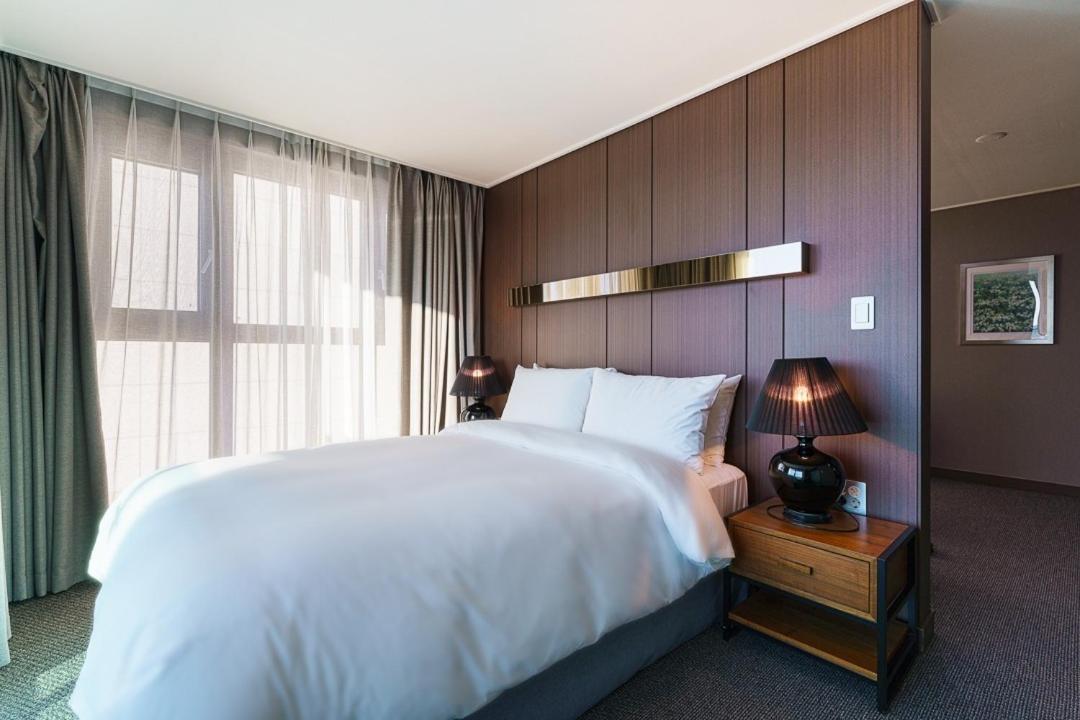 Raonstay In Perla Hotel Csindzsu Kültér fotó